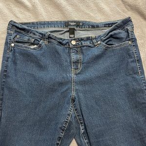 Torrid Med Wash Jean Jegging 22S